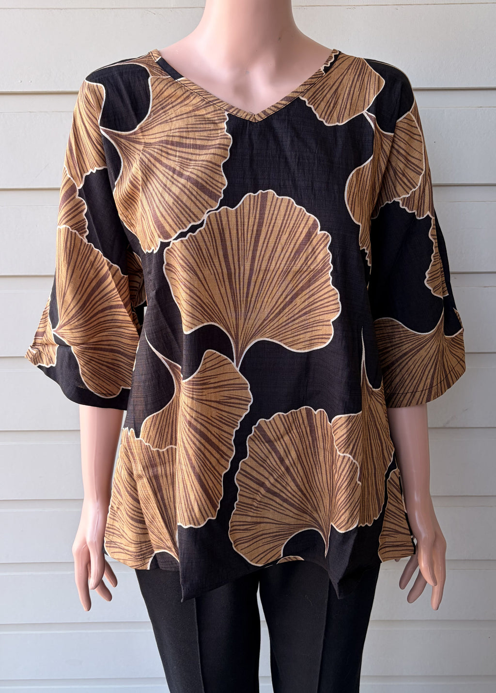 Lotus Top