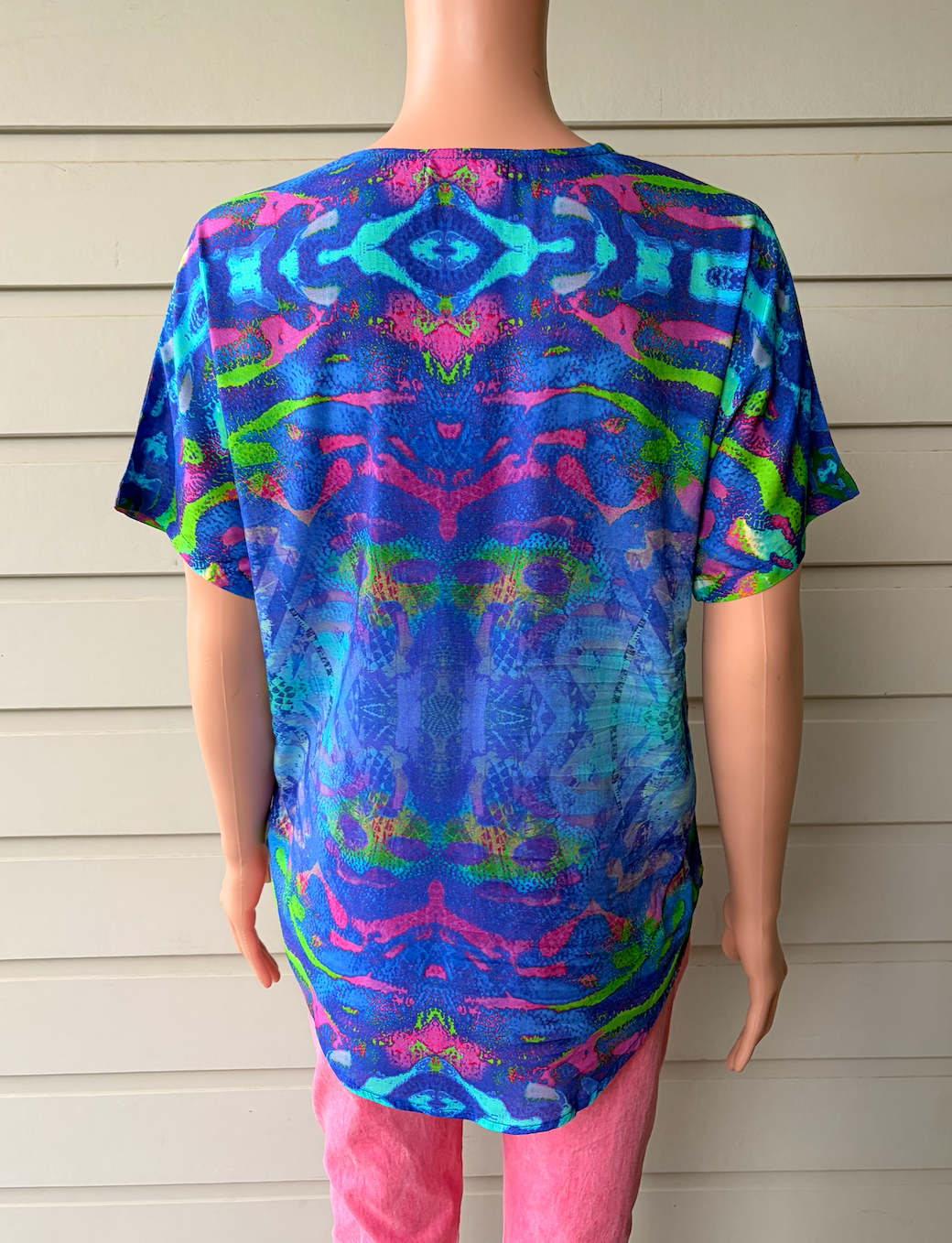 Mirage V-Neck